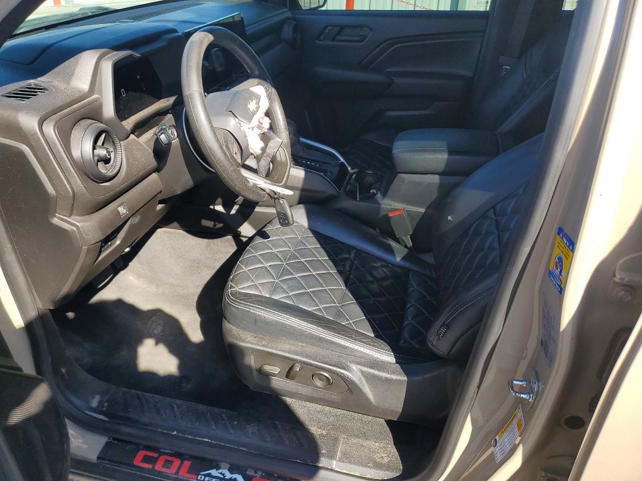 2023 Chev Colorado