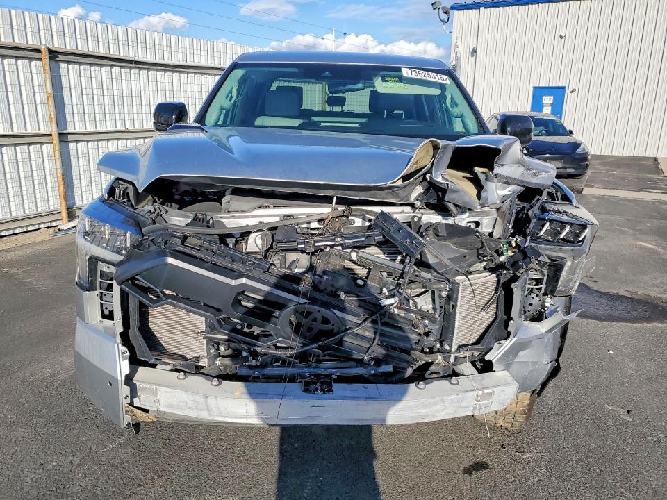 2024 Toyota Tundra Limited HV