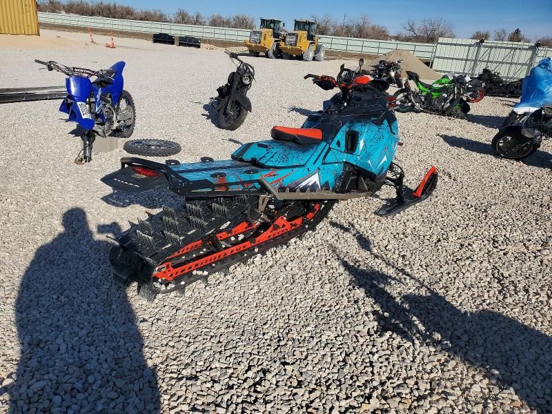 2022 Skidoo Summit 850 X 165