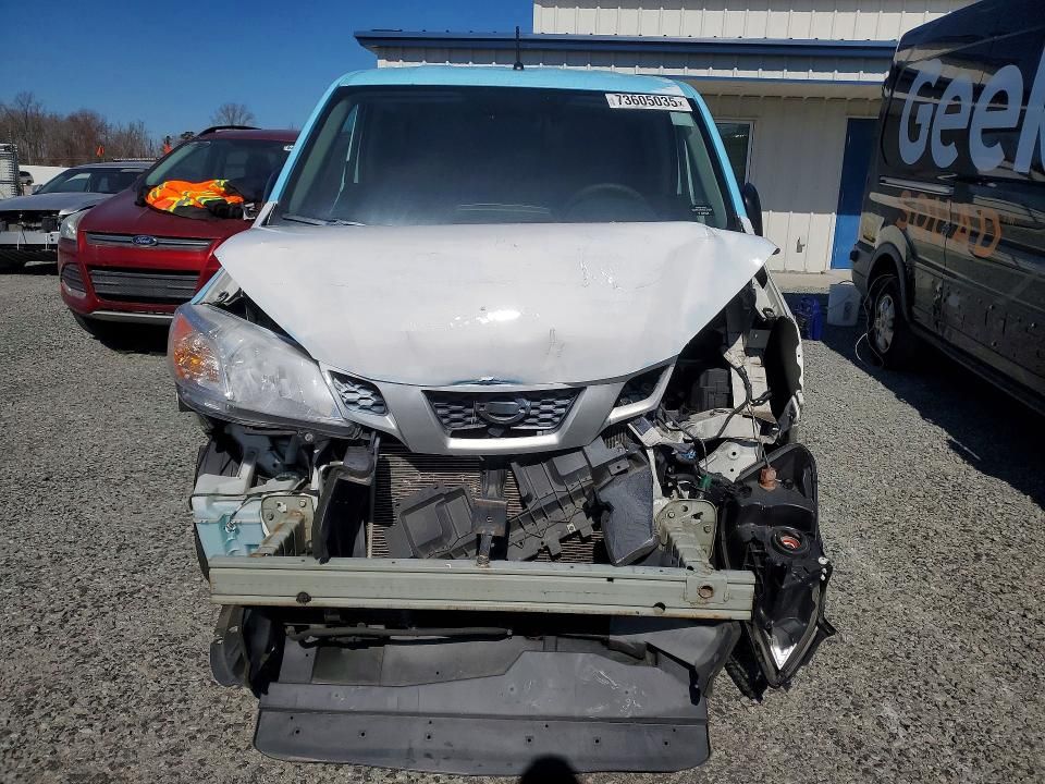 2017 Nissan NV200 2.5S