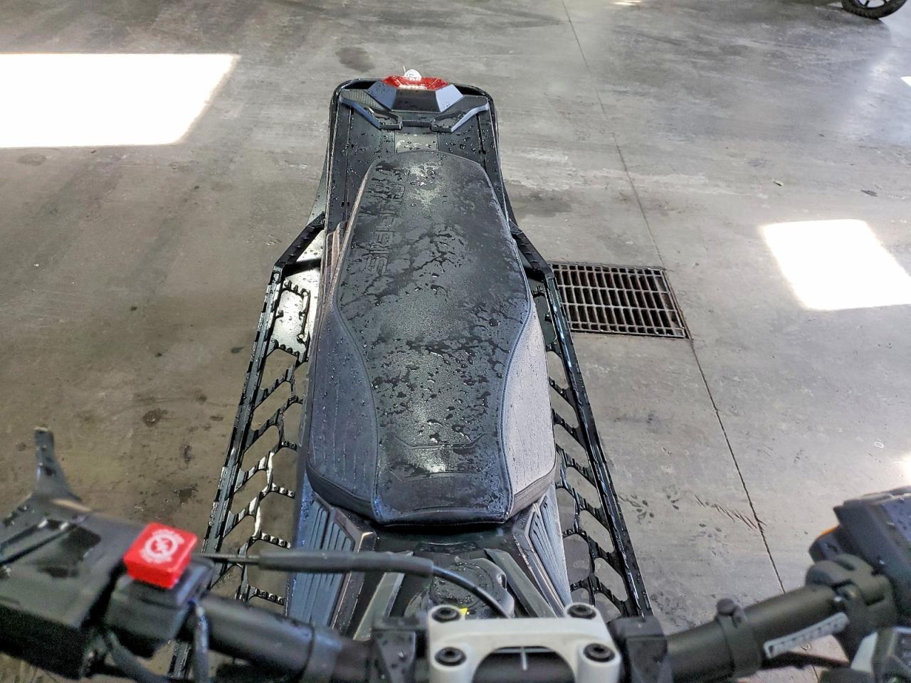 2025 Polaris XCR 135 Snowmobile