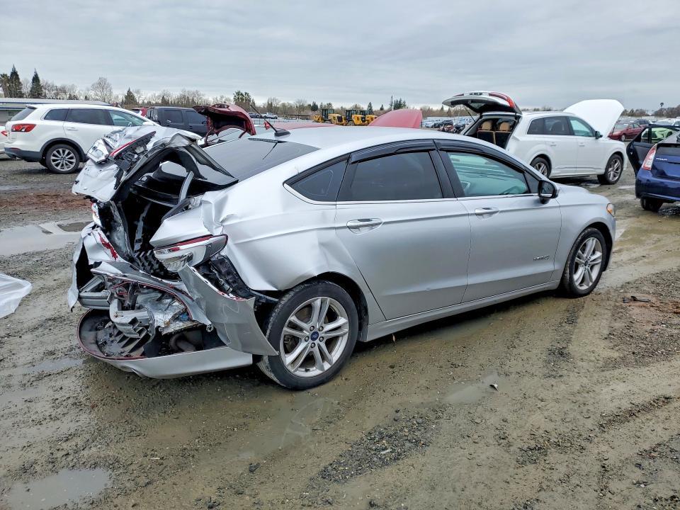 2018 Ford Fusion se Hybrid