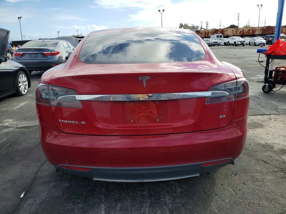 2014 Tesla Model s