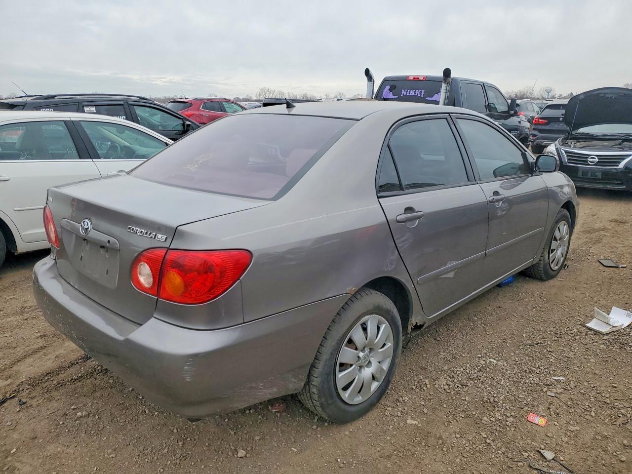 2004 Toyota Corolla ce