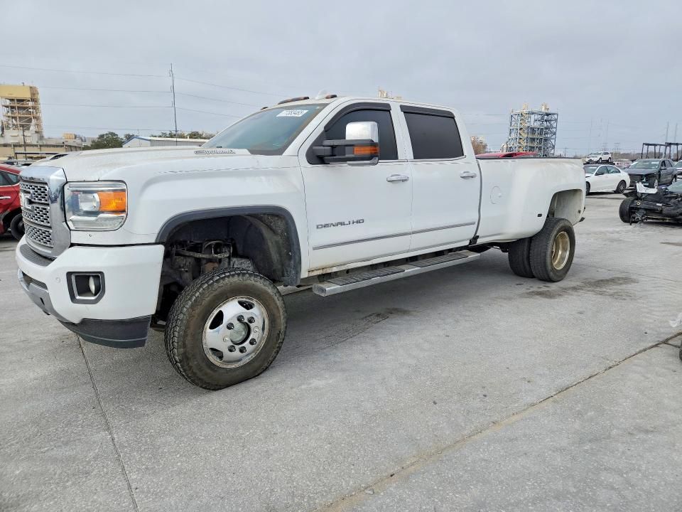 2018 GMC Sierra K3500 Denali