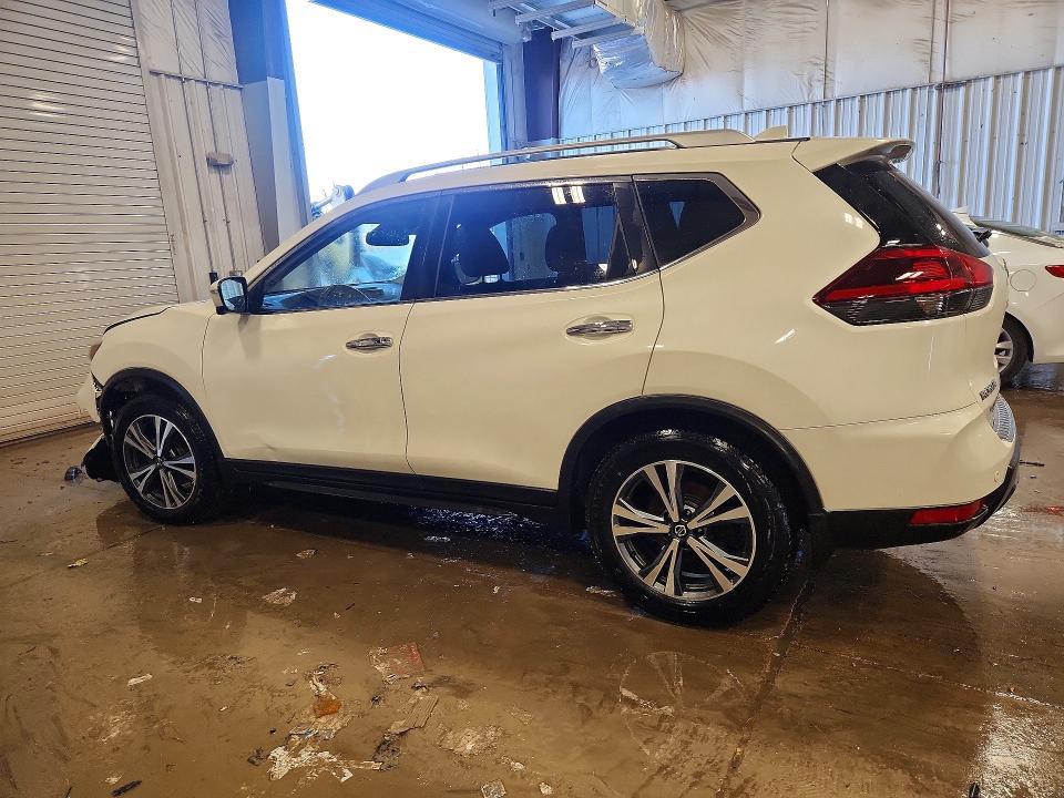 2019 Nissan Rogue sv