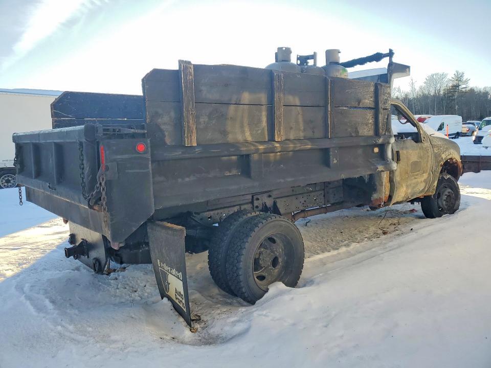 2002 Ford F450 Super Duty Dump Truck