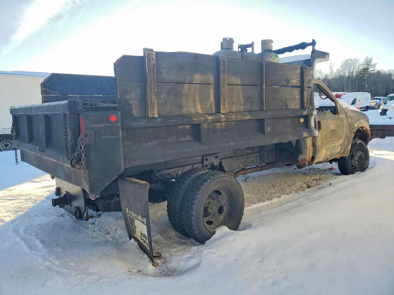 2002 Ford F450 Super Duty Dump Truck