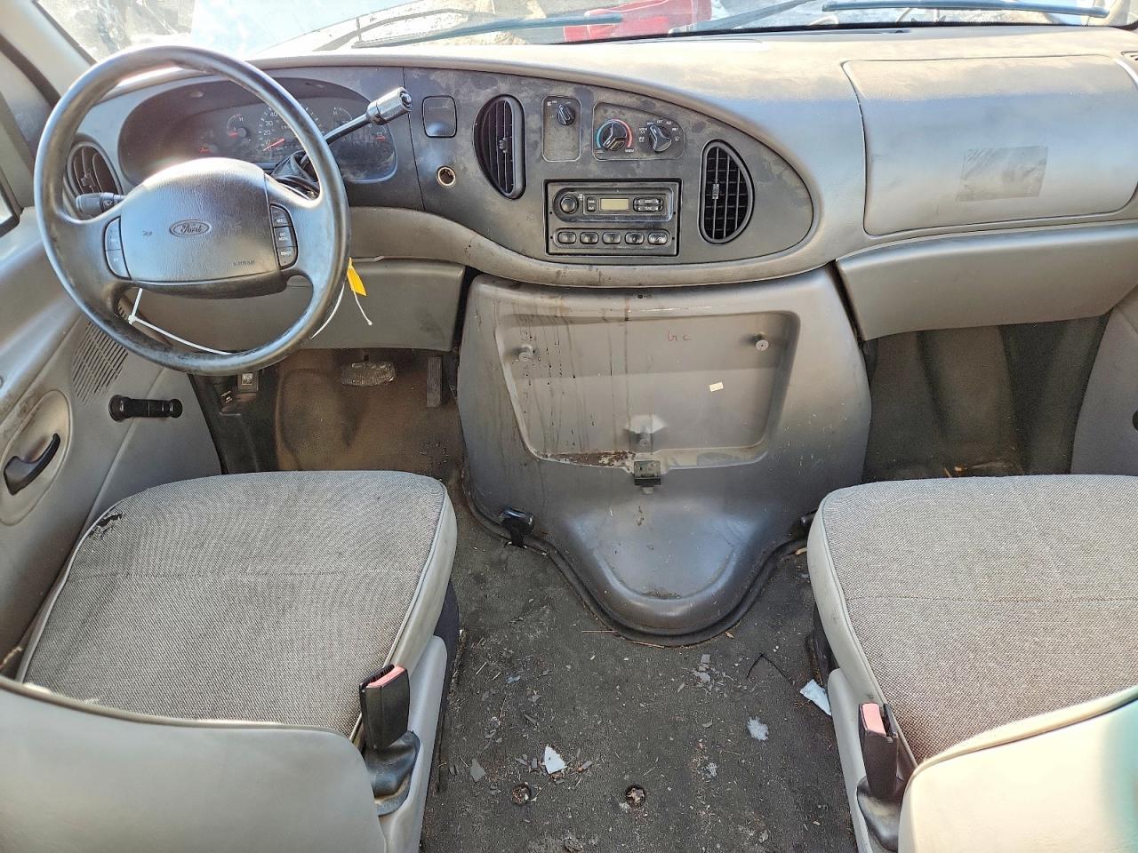 1999 Ford E250 Delivery Van