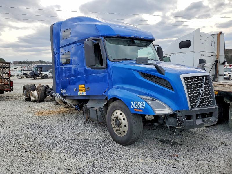2024 Volvo VNL Semi Truck