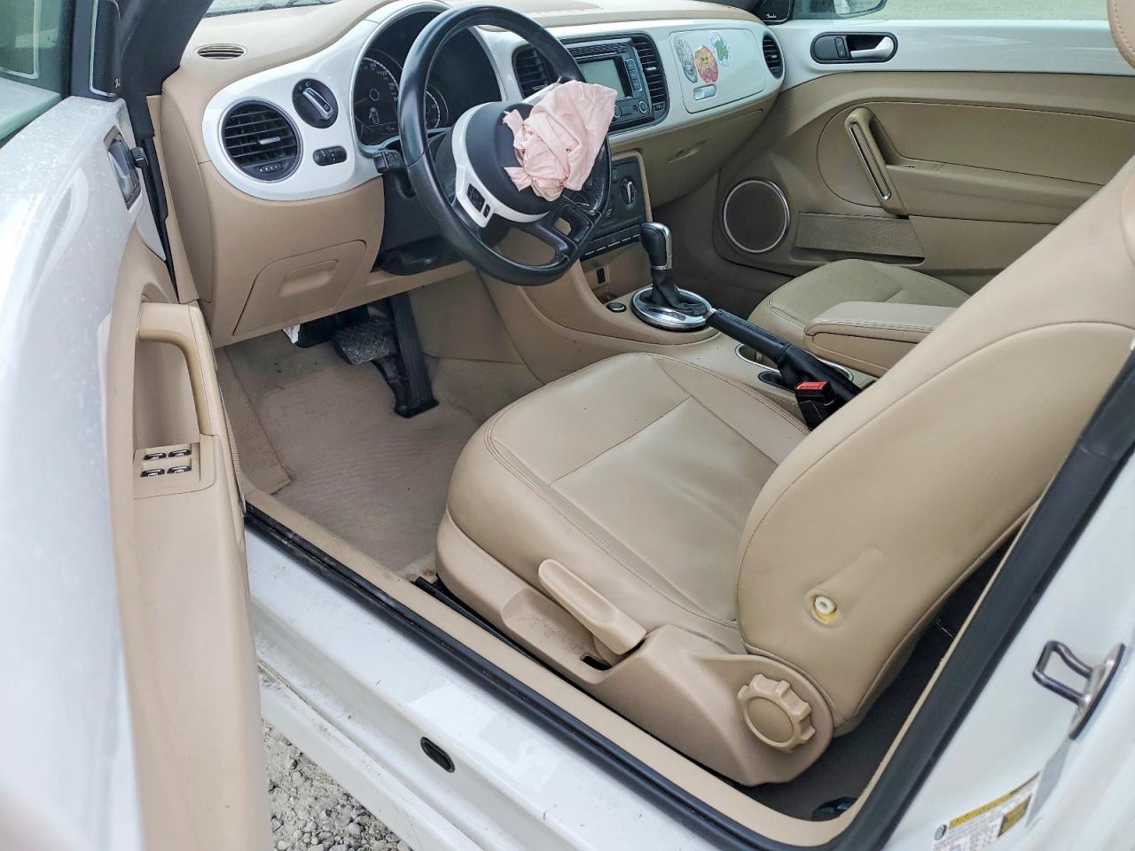 2014 Volkswagen Beetle
