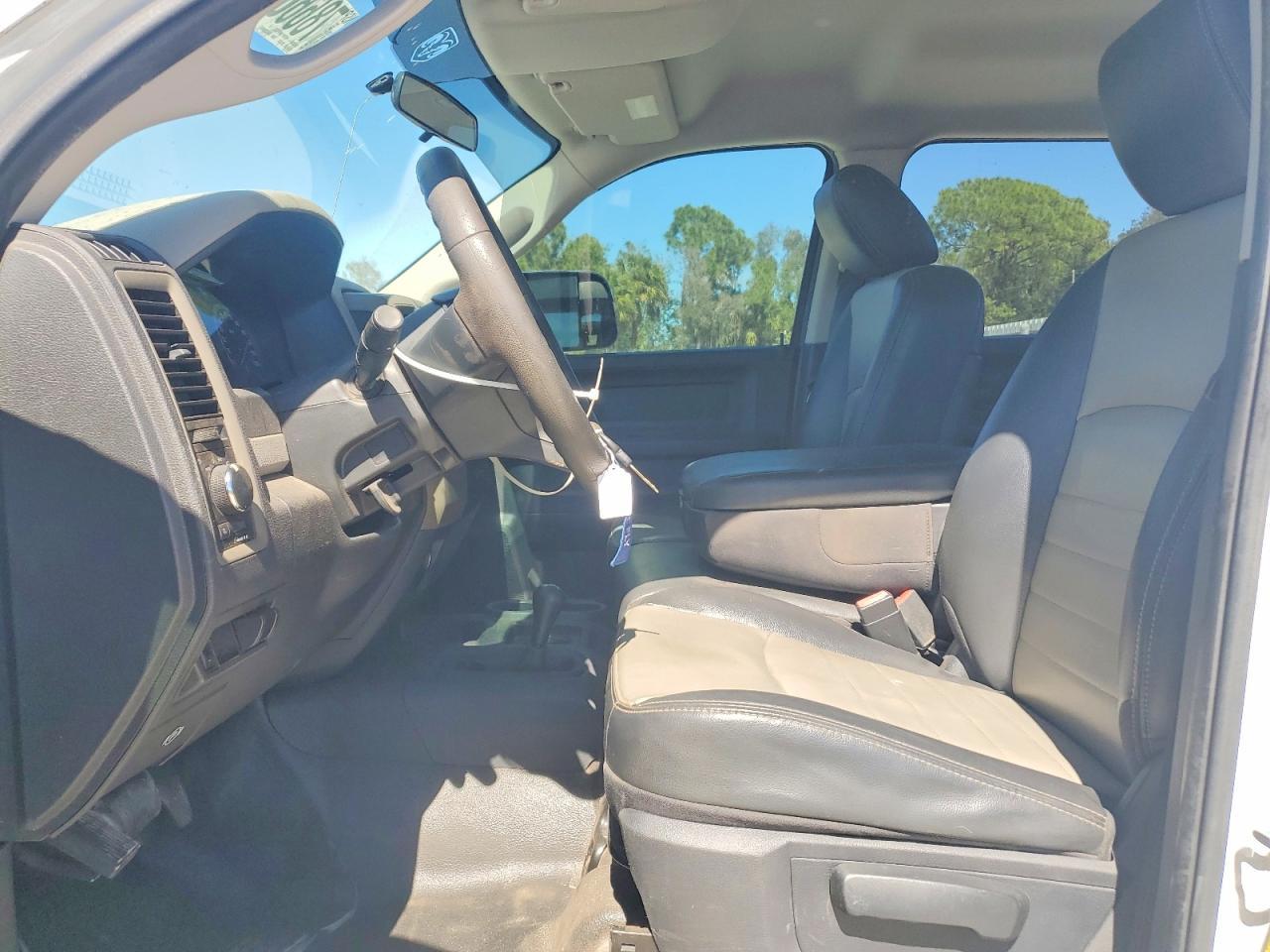 2012 Dodge RAM 3500 ST