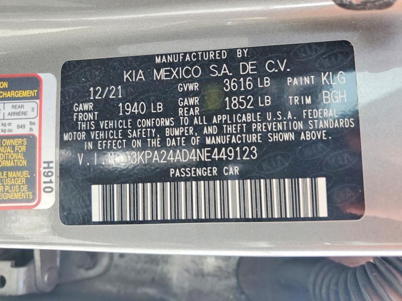 2022 KIA Rio s