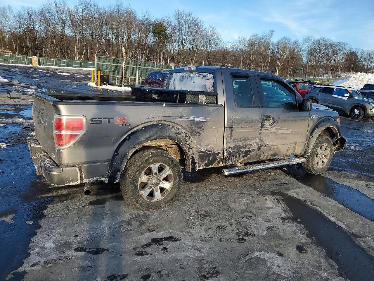 2013 Ford F150 Super cab