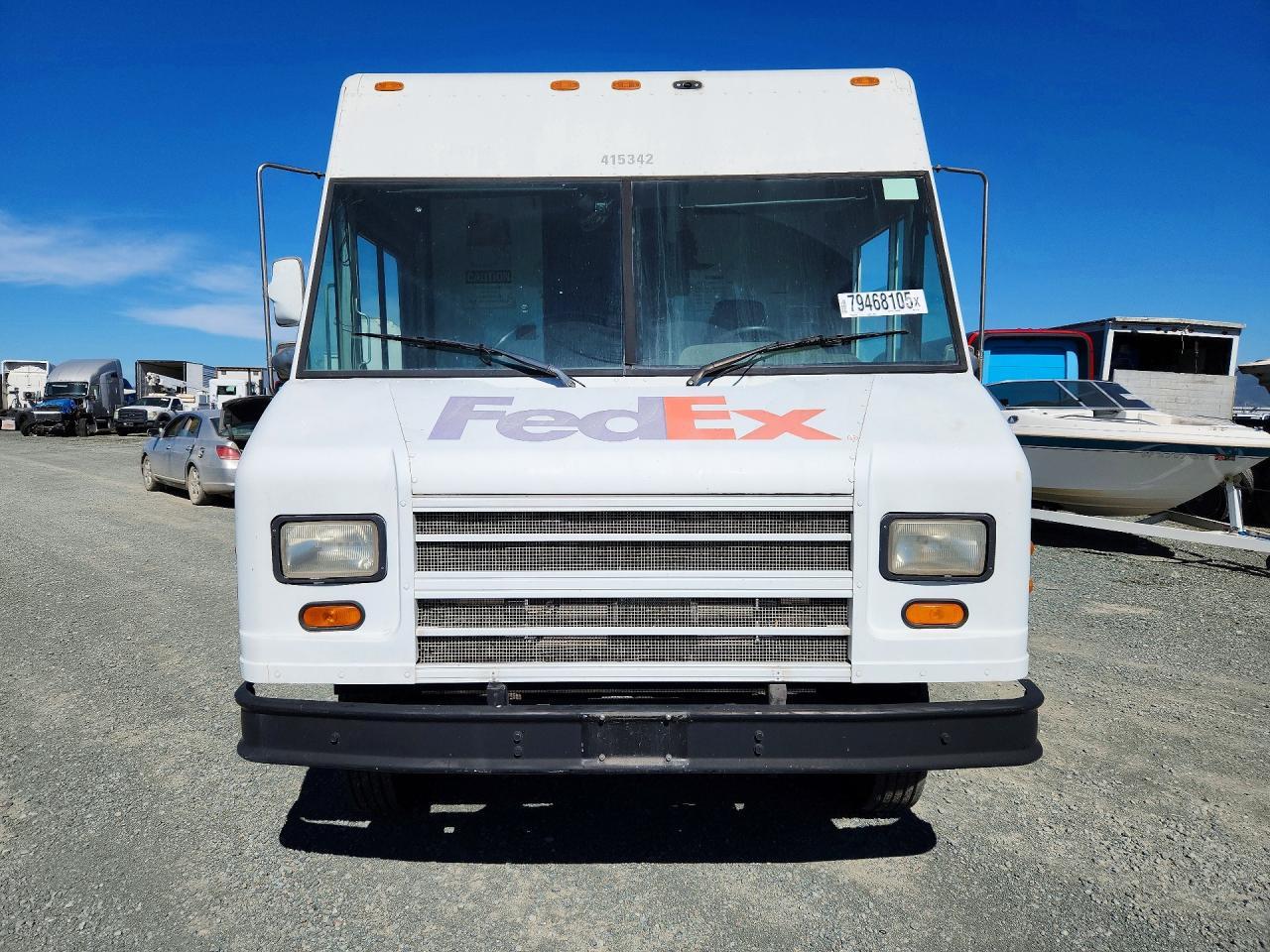 2001 Workhorse Custom Chassis P42 Delivery Truck