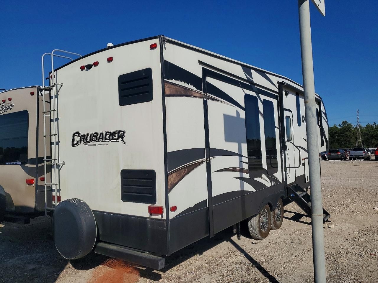 2019 Cruiser Rv 5THWHEEL