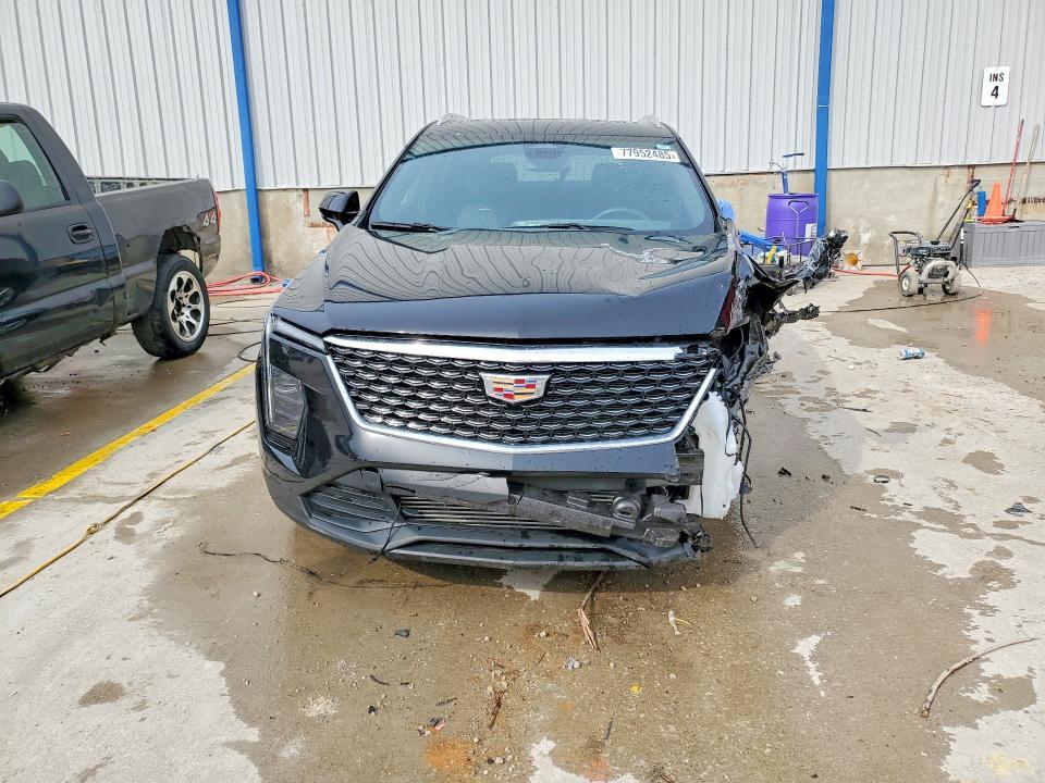2024 Cadillac XT4 Luxury