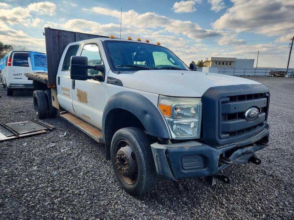 2015 Ford F450 Super Duty Flatbed Truck