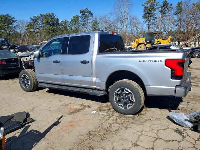 2023 Ford F150 Lightning pro