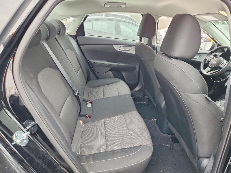 2024 KIA Forte lx