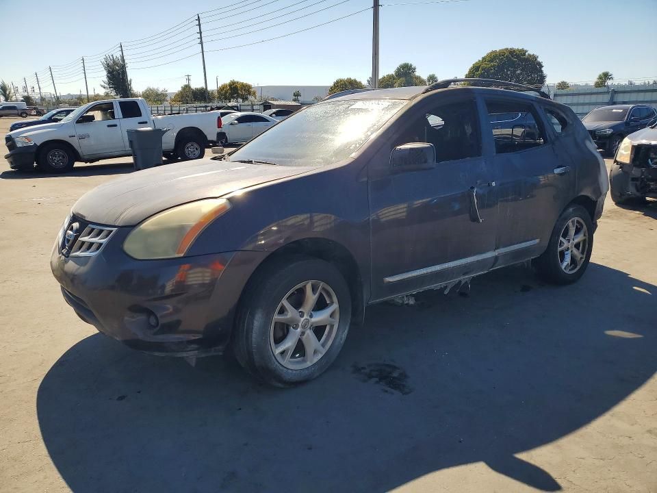 2011 Nissan Rogue s