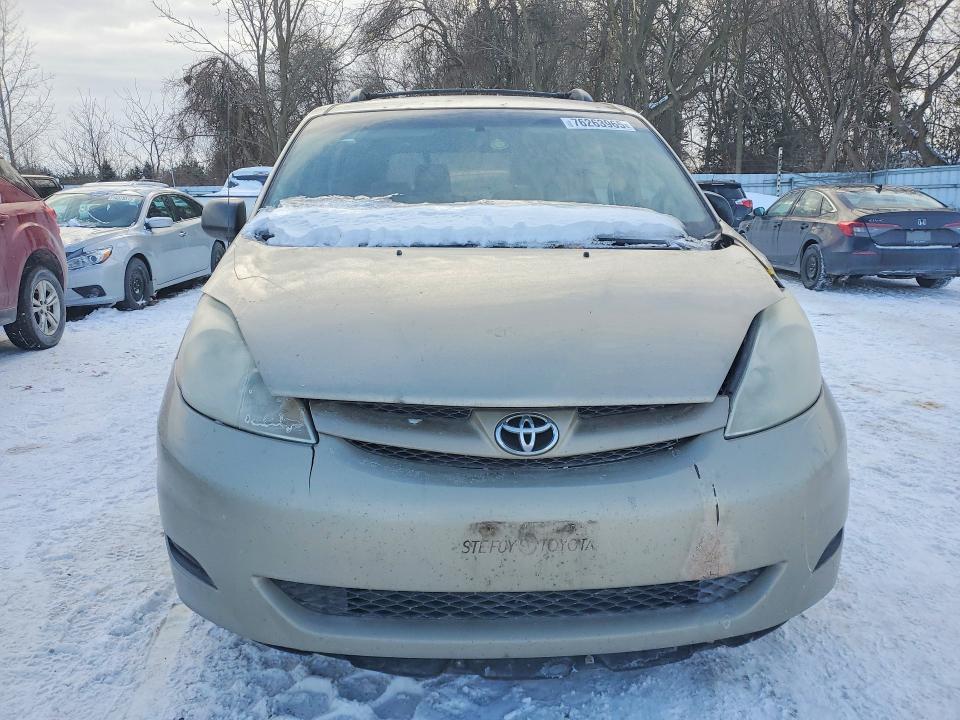 2008 Toyota Sienna ce