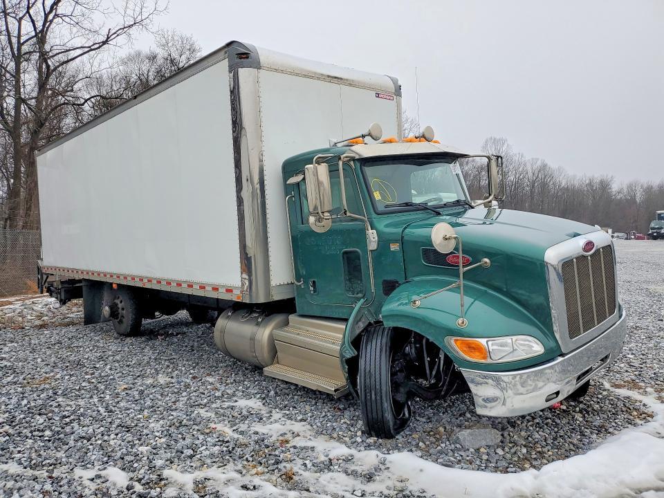 2020 Peterbilt 337