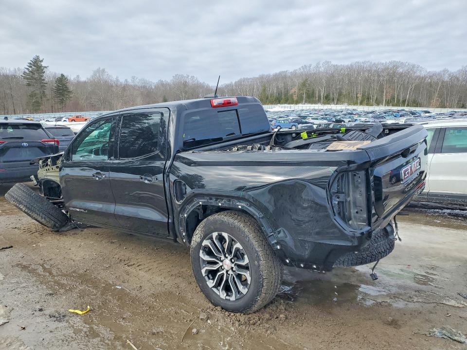 2024 GMC Canyon Denali