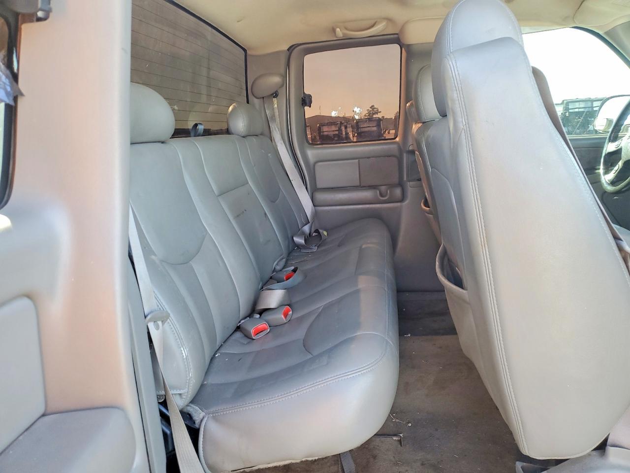 2003 GMC New Sierra C1500
