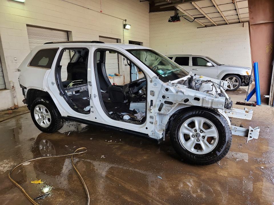 2016 Jeep Grand Cherokee Laredo