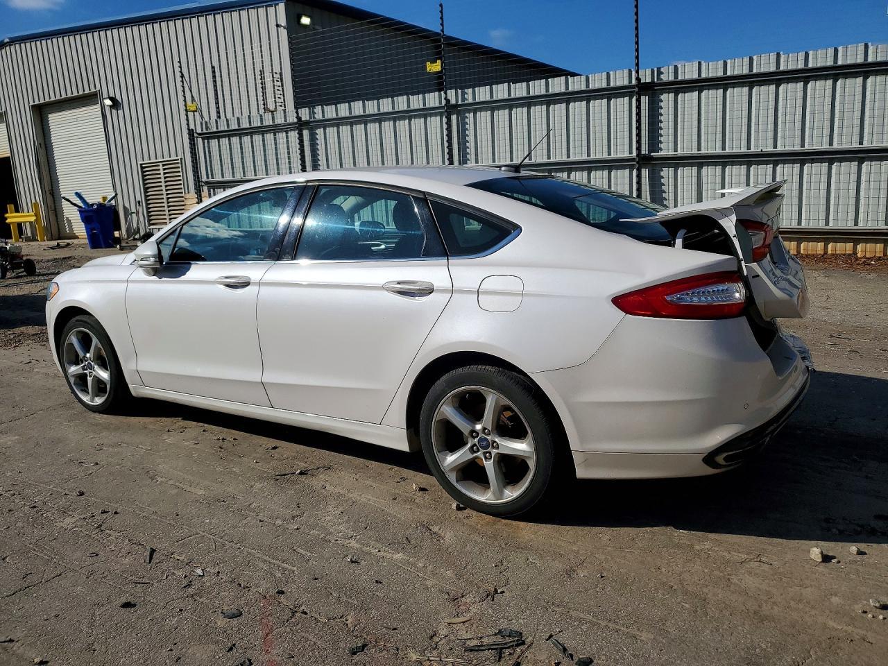 2016 Ford Fusion se