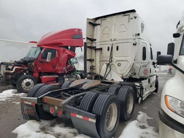 2018 Freigliner 2018 Freightliner Cascadia 125 Semi Truck