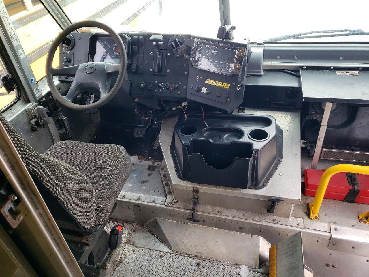2021 Freightliner MT45G Delivery Truck