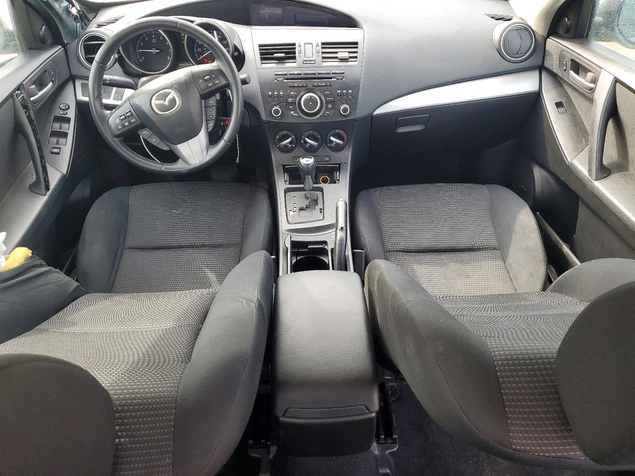 2012 Mazda 3 I