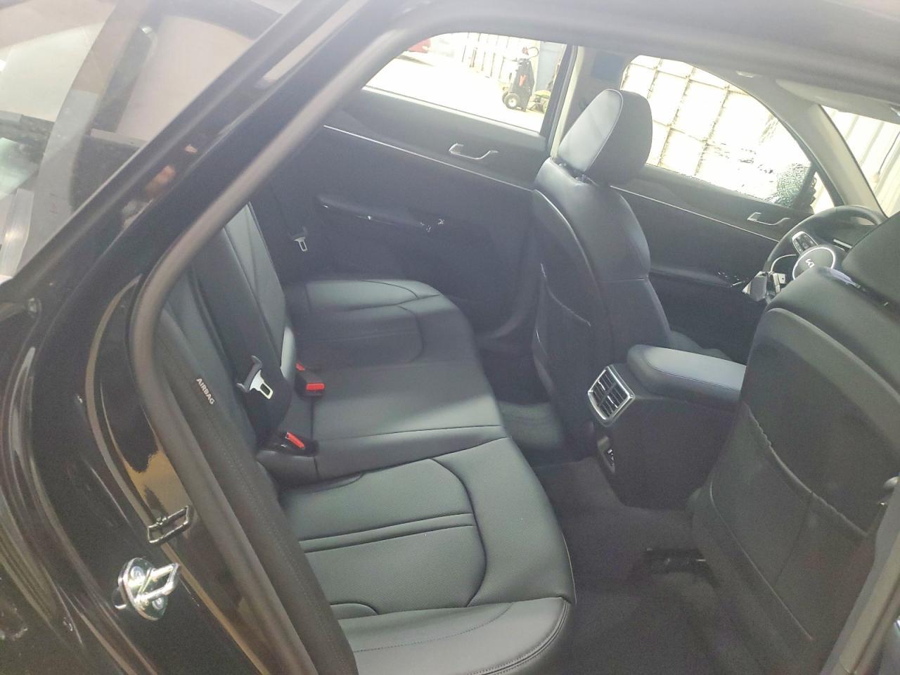 2026 KIA K5 ex