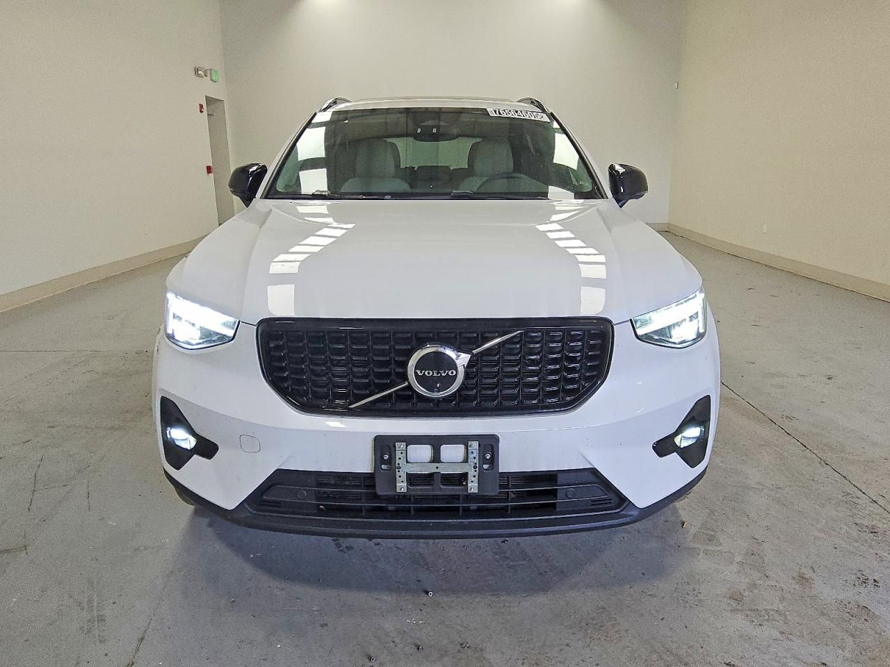 2023 Volvo Xc40 Ultimate