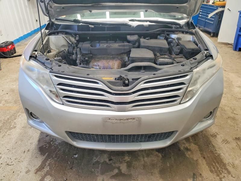 2012 Toyota Venza le