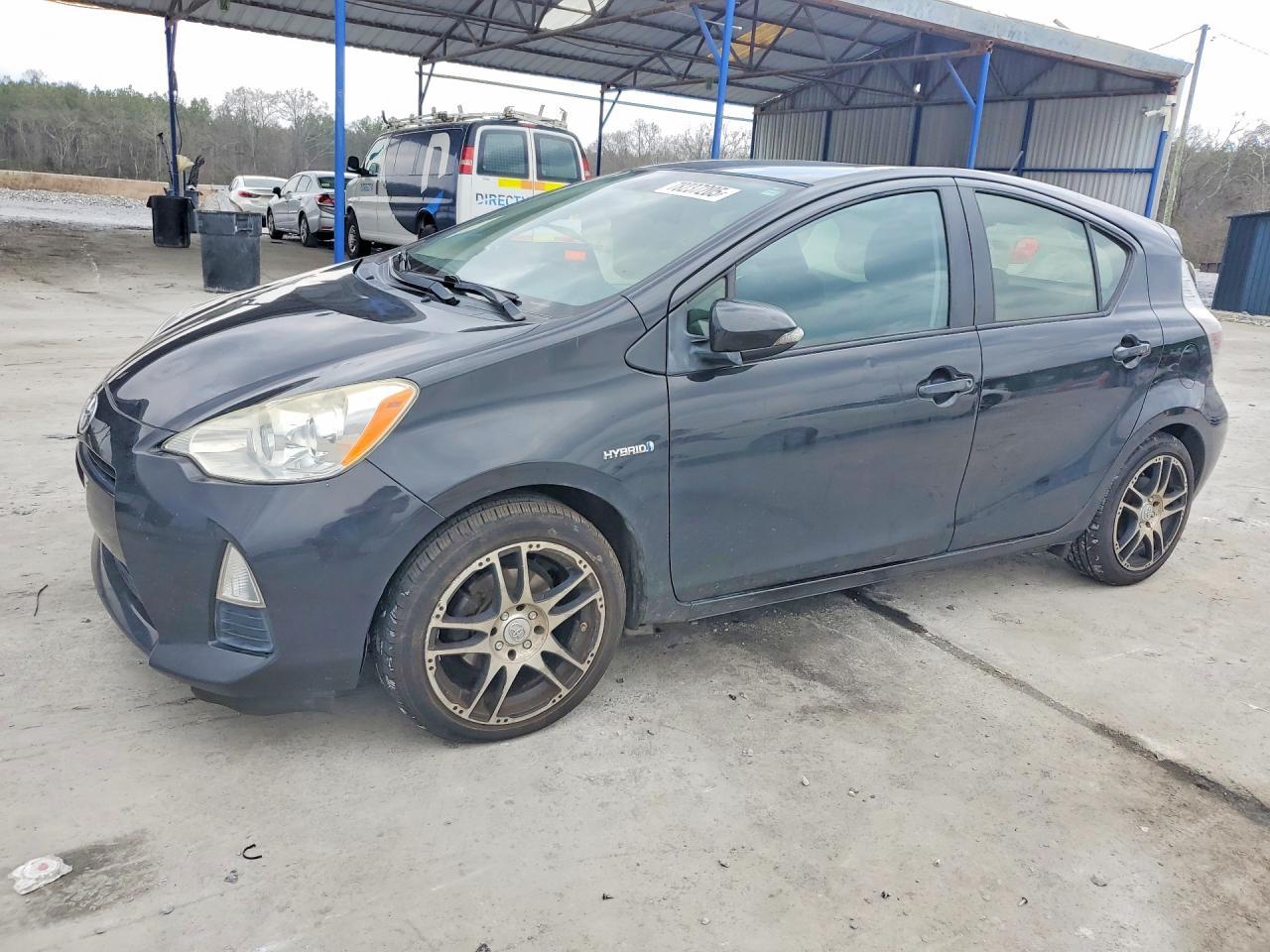 2014 Toyota Prius c