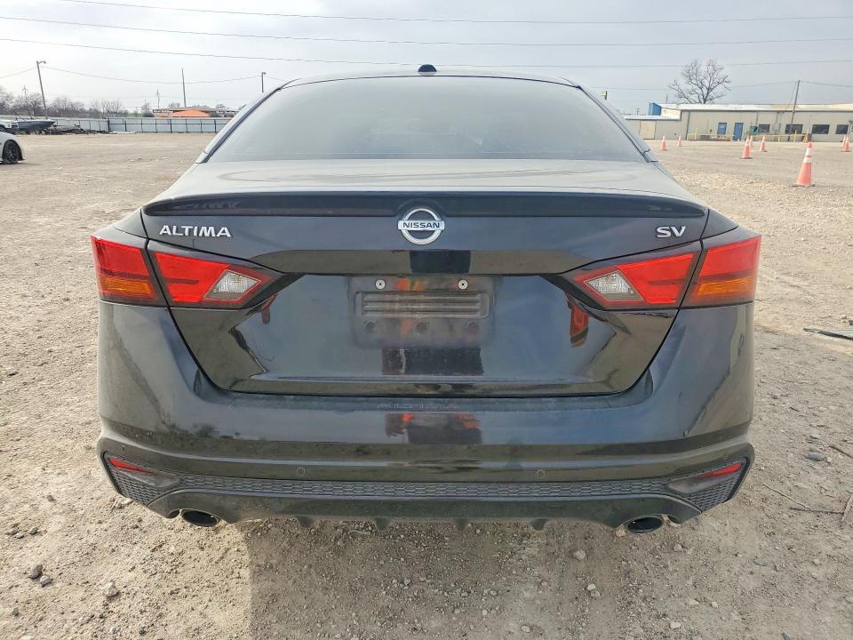 2020 Nissan Altima sv