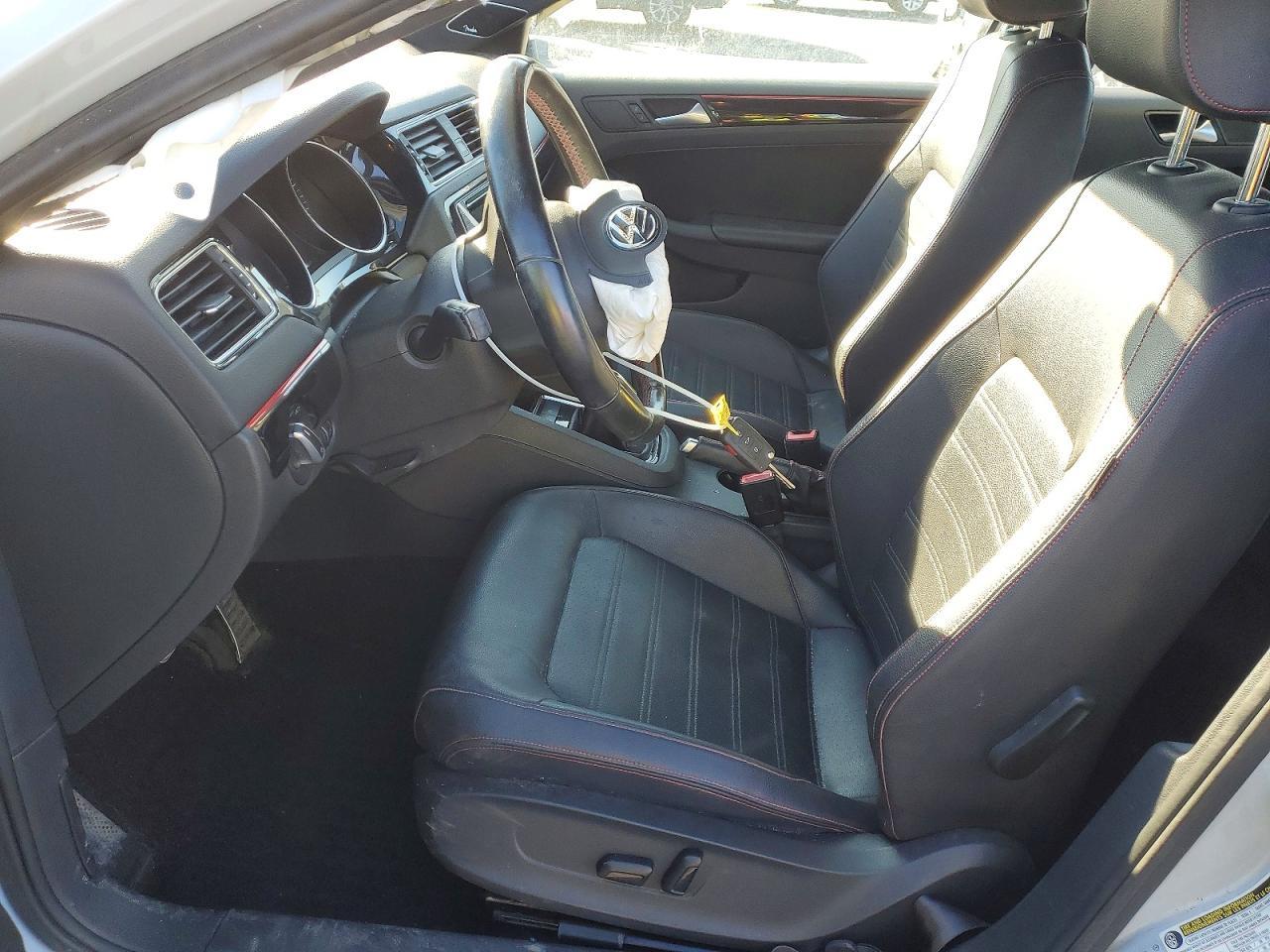 2017 Volkswagen Jetta gli