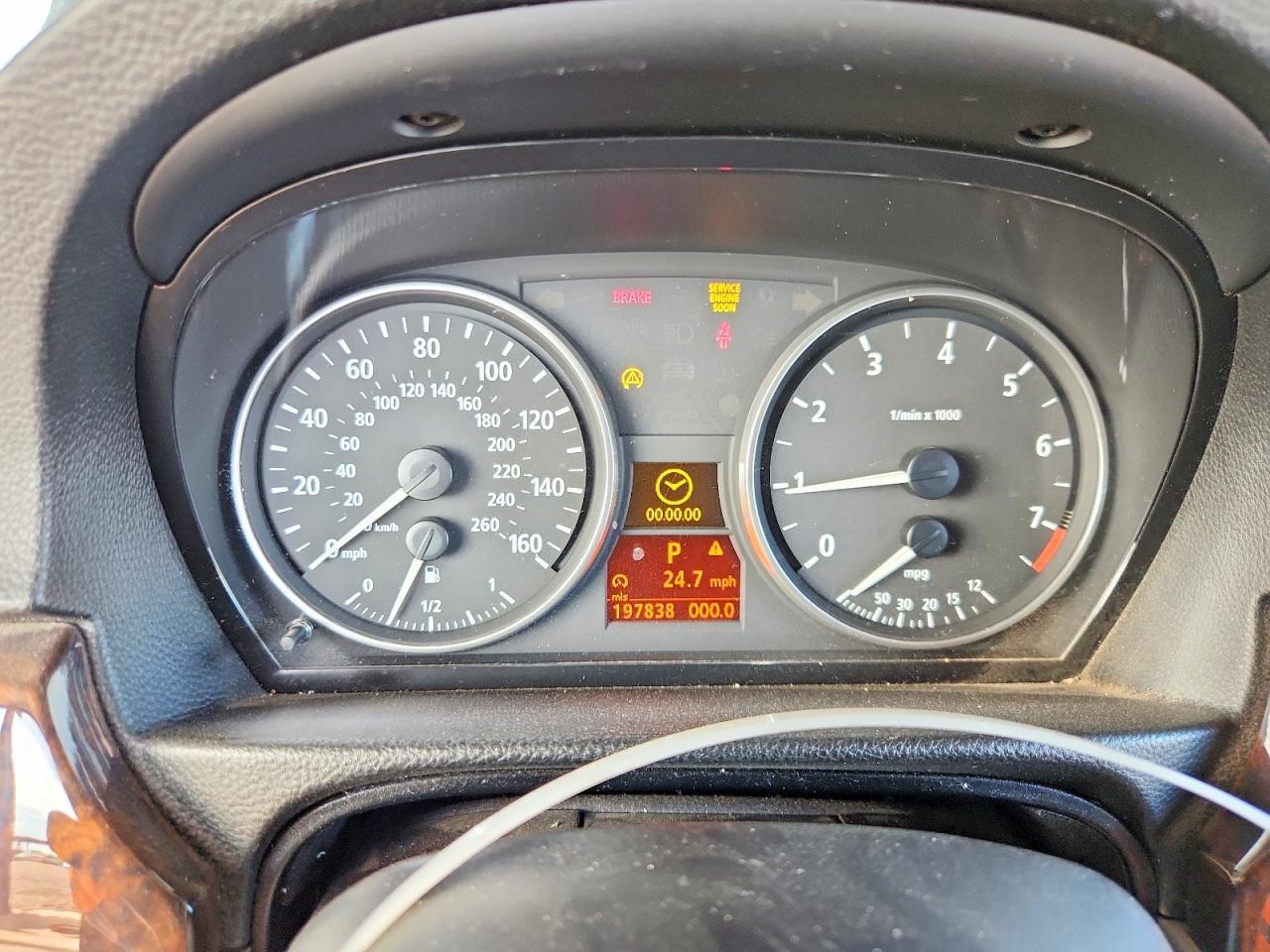 2006 BMW 330 i