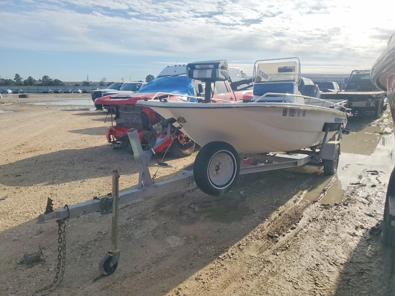 1985 Bay Hawk Industries Inc. 1985 Bay Hawk Boat