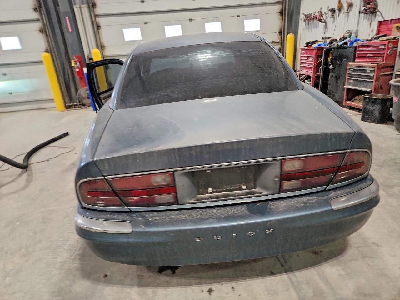 2001 Buick Park Avenue