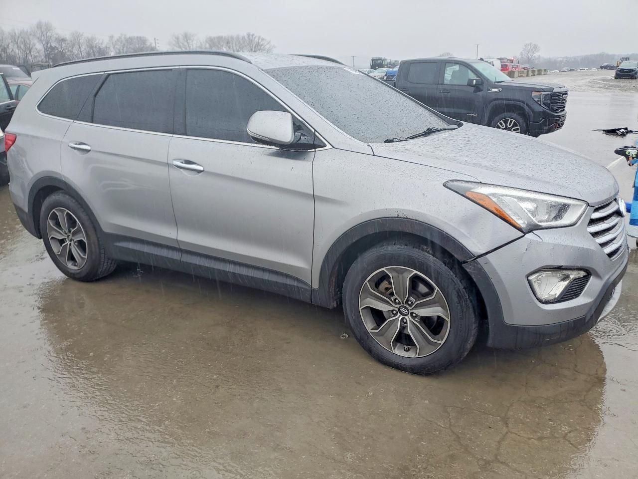2013 Hyundai Santa fe gls