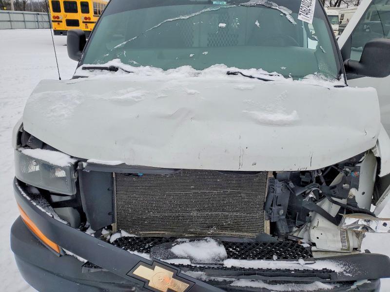 2018 Chevrolet Express G2500