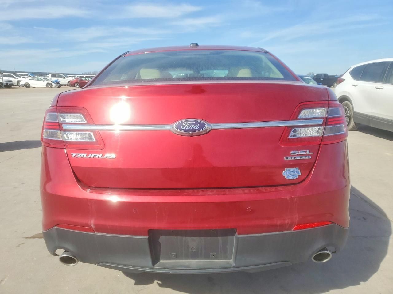 2017 Ford Taurus sel