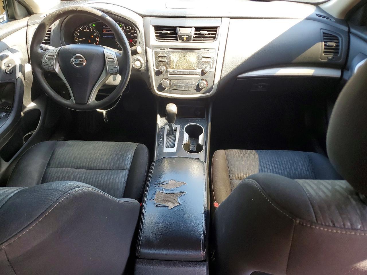 2017 Niss Altima 2.5