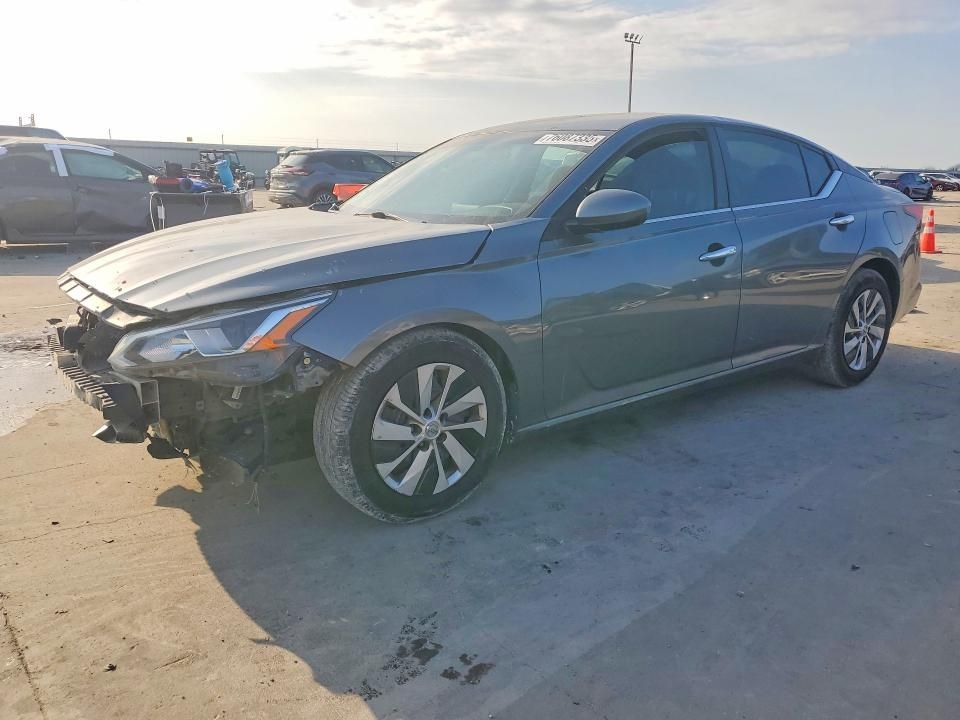 2020 Nissan Altima s