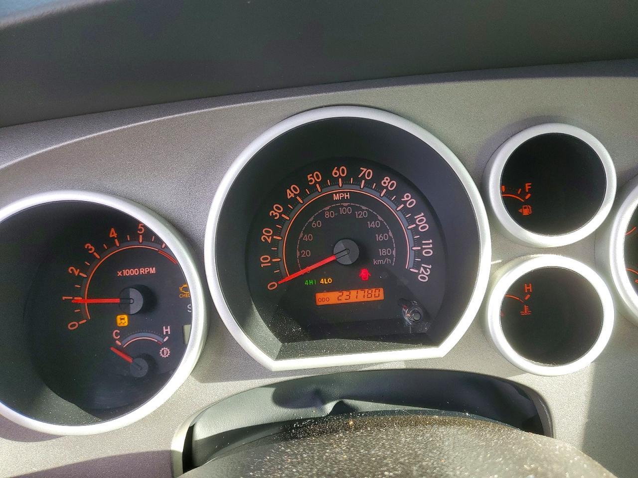 2010 Toyota Tundra Grade