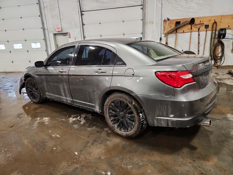 2013 Chrysler 200 Limited